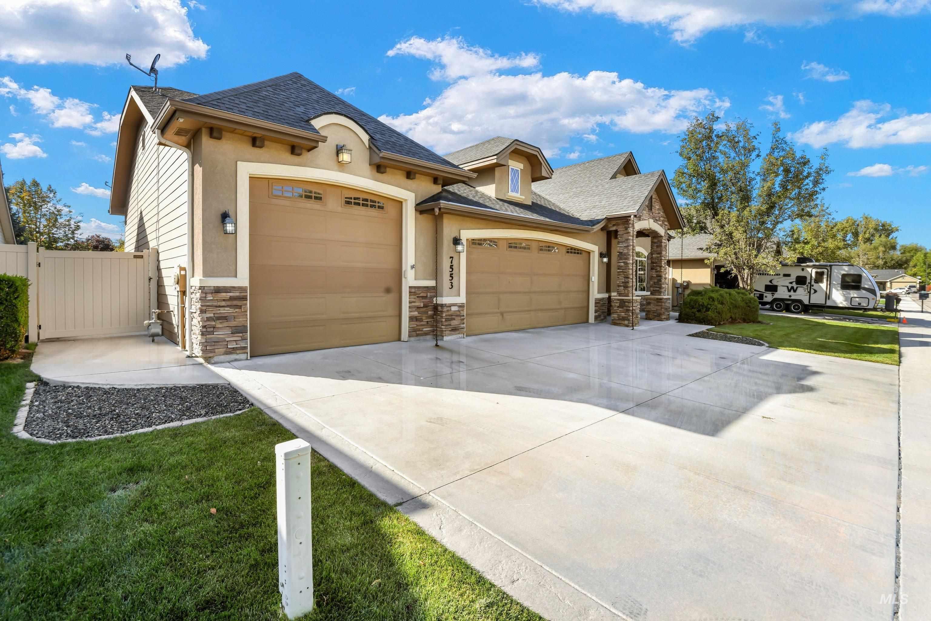 7553 N Waterlilly Ave, Boise, Idaho 83714, 3 Bedrooms, 2 Bathrooms, Residential For Sale, Price $695,000, 99001810