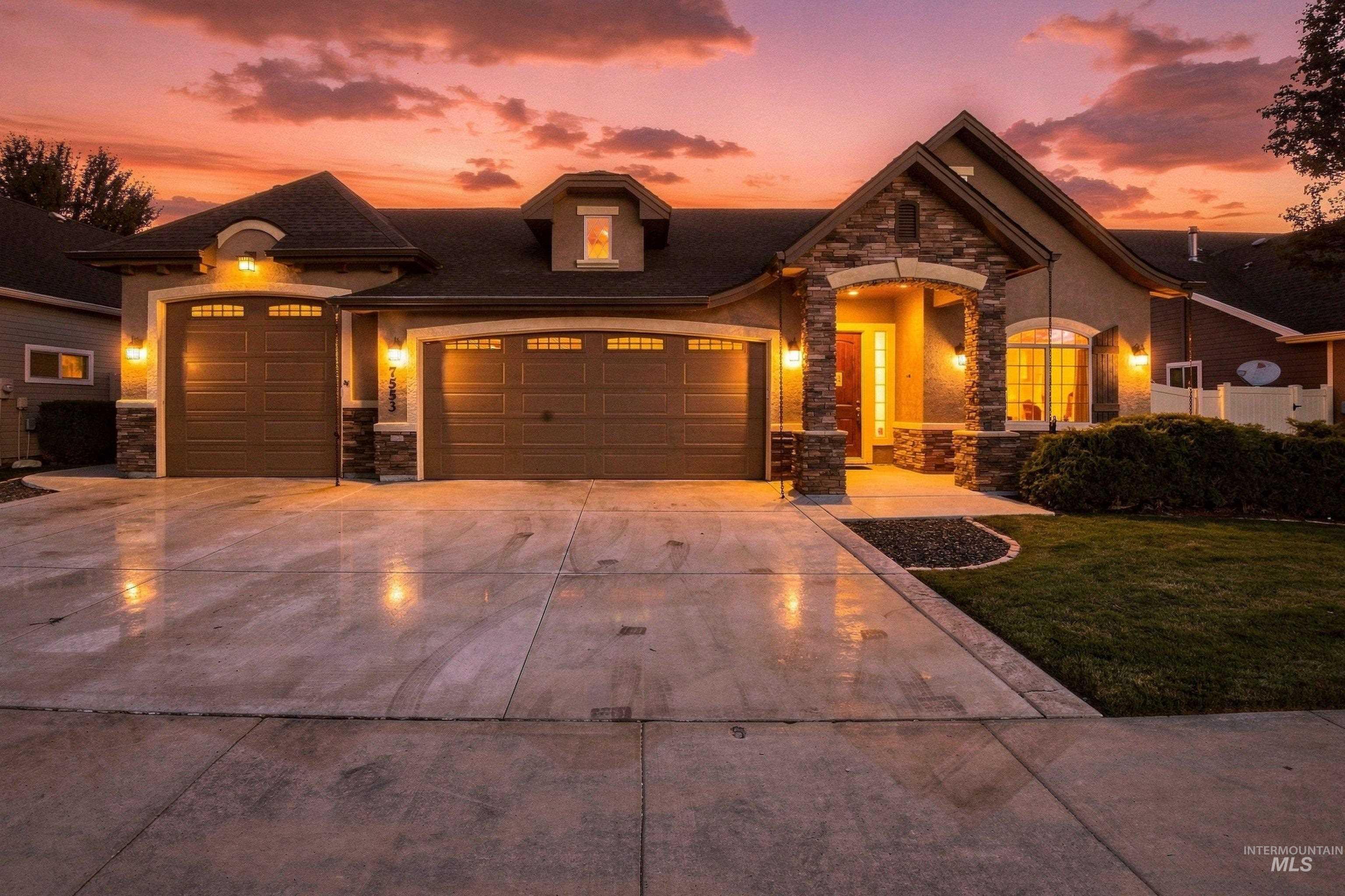 7553 N Waterlilly Ave, Boise, Idaho 83714, 3 Bedrooms, 2 Bathrooms, Residential For Sale, Price $695,000, 99001810