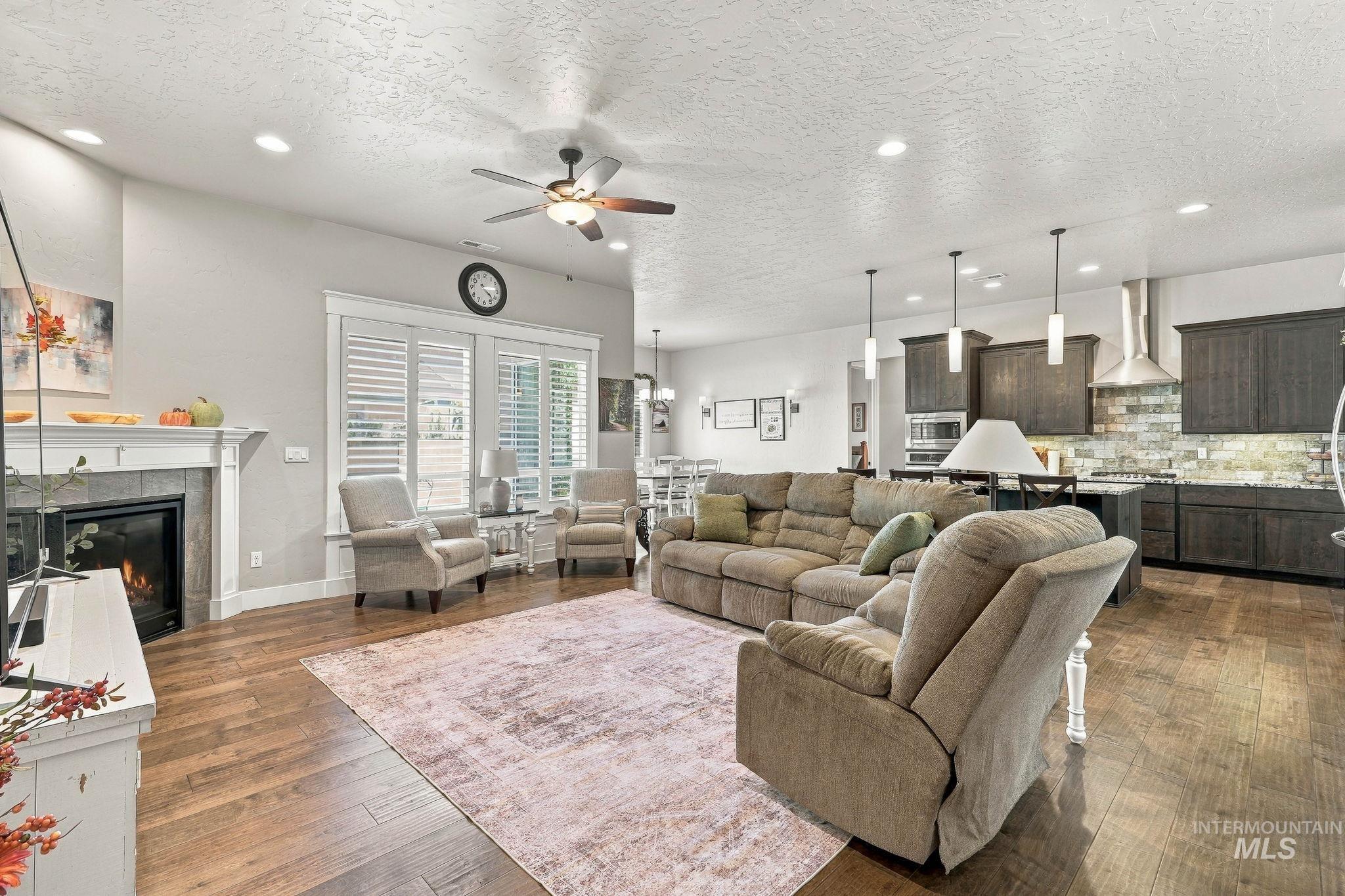 18104 N Treeline Ave., Nampa, Idaho 83687, 4 Bedrooms, 2.5 Bathrooms, Residential For Sale, Price $577,000, 99001812
