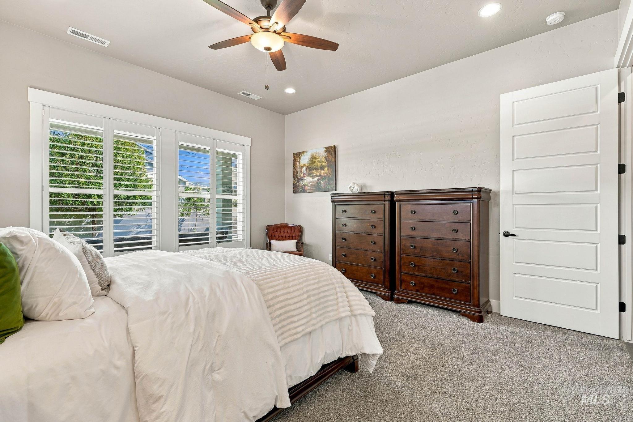 18104 N Treeline Ave., Nampa, Idaho 83687, 4 Bedrooms, 2.5 Bathrooms, Residential For Sale, Price $577,000, 99001812