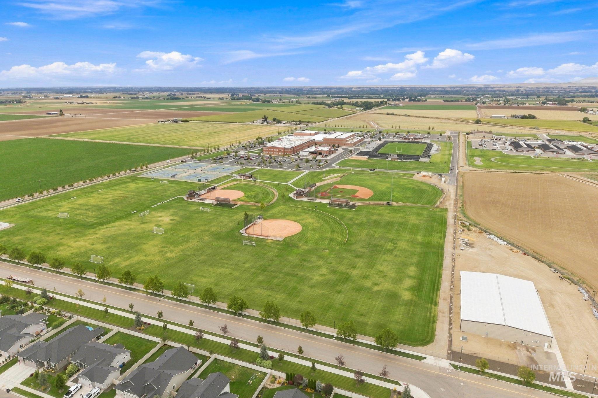 18104 N Treeline Ave., Nampa, Idaho 83687, 4 Bedrooms, 2.5 Bathrooms, Residential For Sale, Price $577,000, 99001812