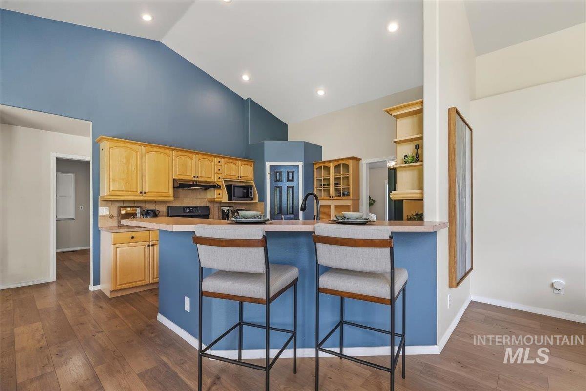 9940 Aztlan Dr, Nampa, Idaho 83686, 3 Bedrooms, 2.5 Bathrooms, Residential For Sale, Price $798,500,MLS 99001814