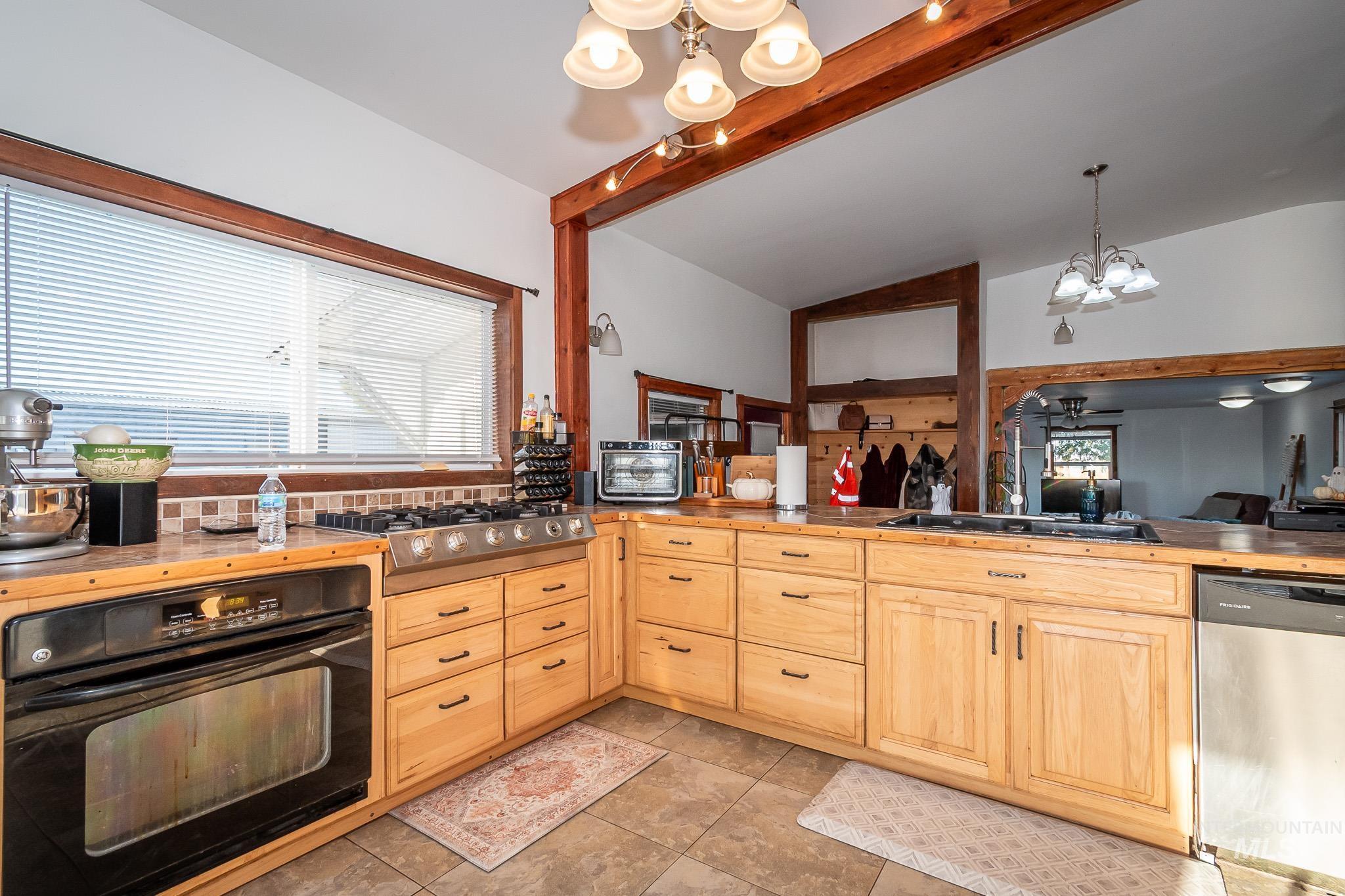 29803 S Orchard Access Rd, Boise, Idaho 83716, 3 Bedrooms, 2 Bathrooms, Residential For Sale, Price $899,900,MLS 99001815