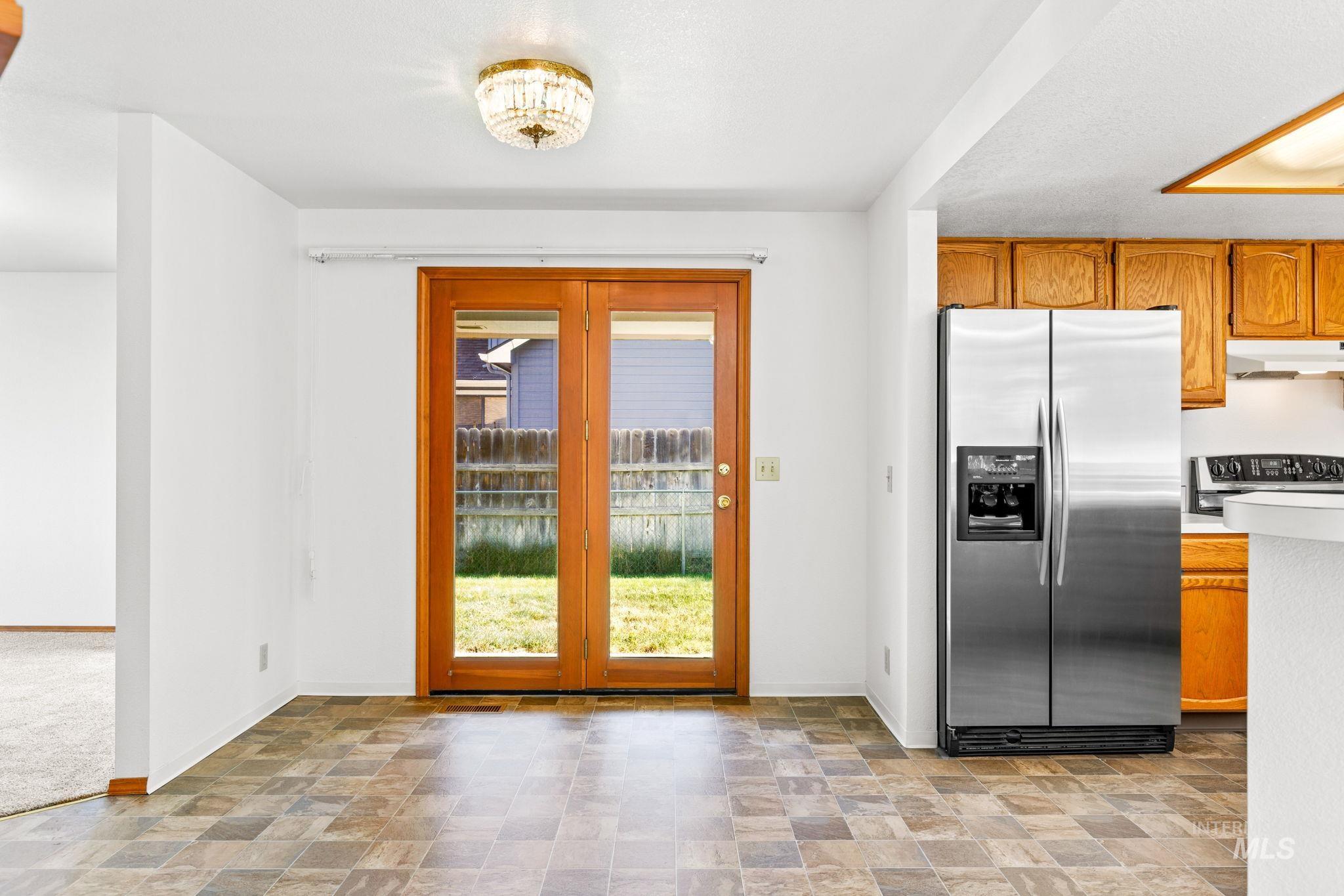 11207 W Bridgetower Dr., Boise, Idaho 83709, 3 Bedrooms, 2 Bathrooms, Residential For Sale, Price $505,000,MLS 99001816