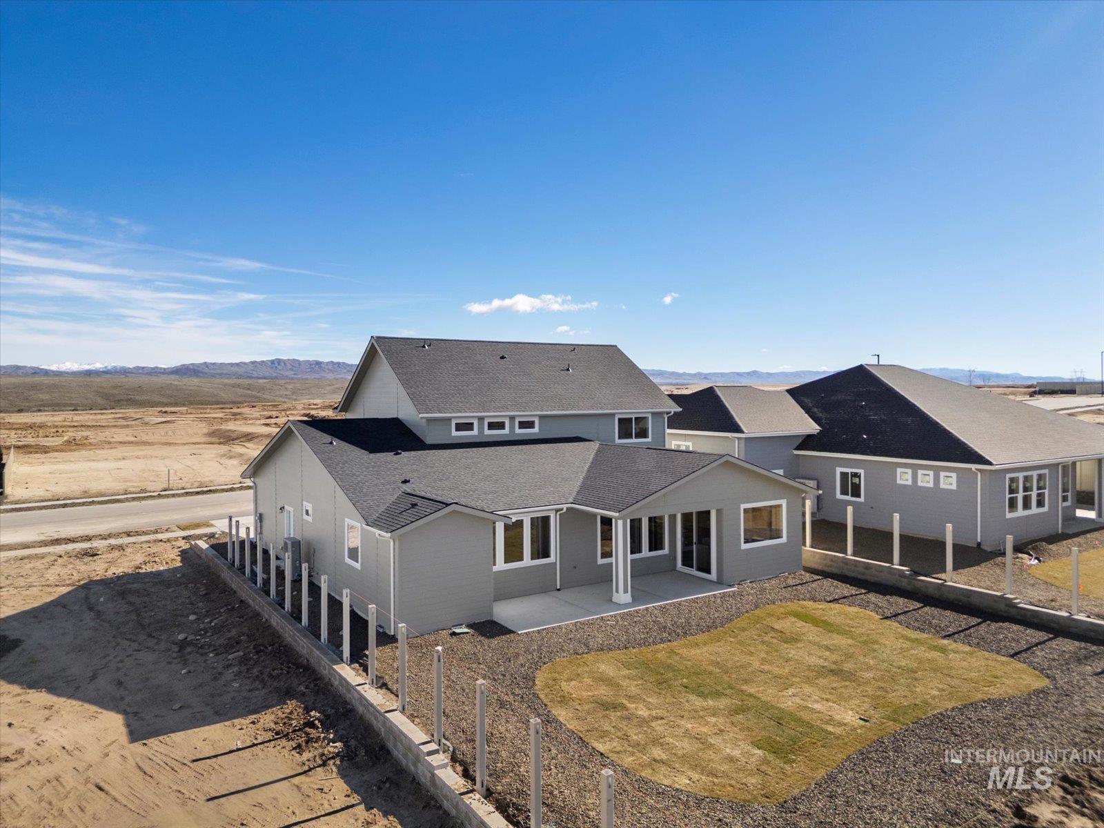 375 S Strut Way, Boise, Idaho 83716, 4 Bedrooms, 2.5 Bathrooms, Residential For Sale, Price $649,900,MLS 99001822