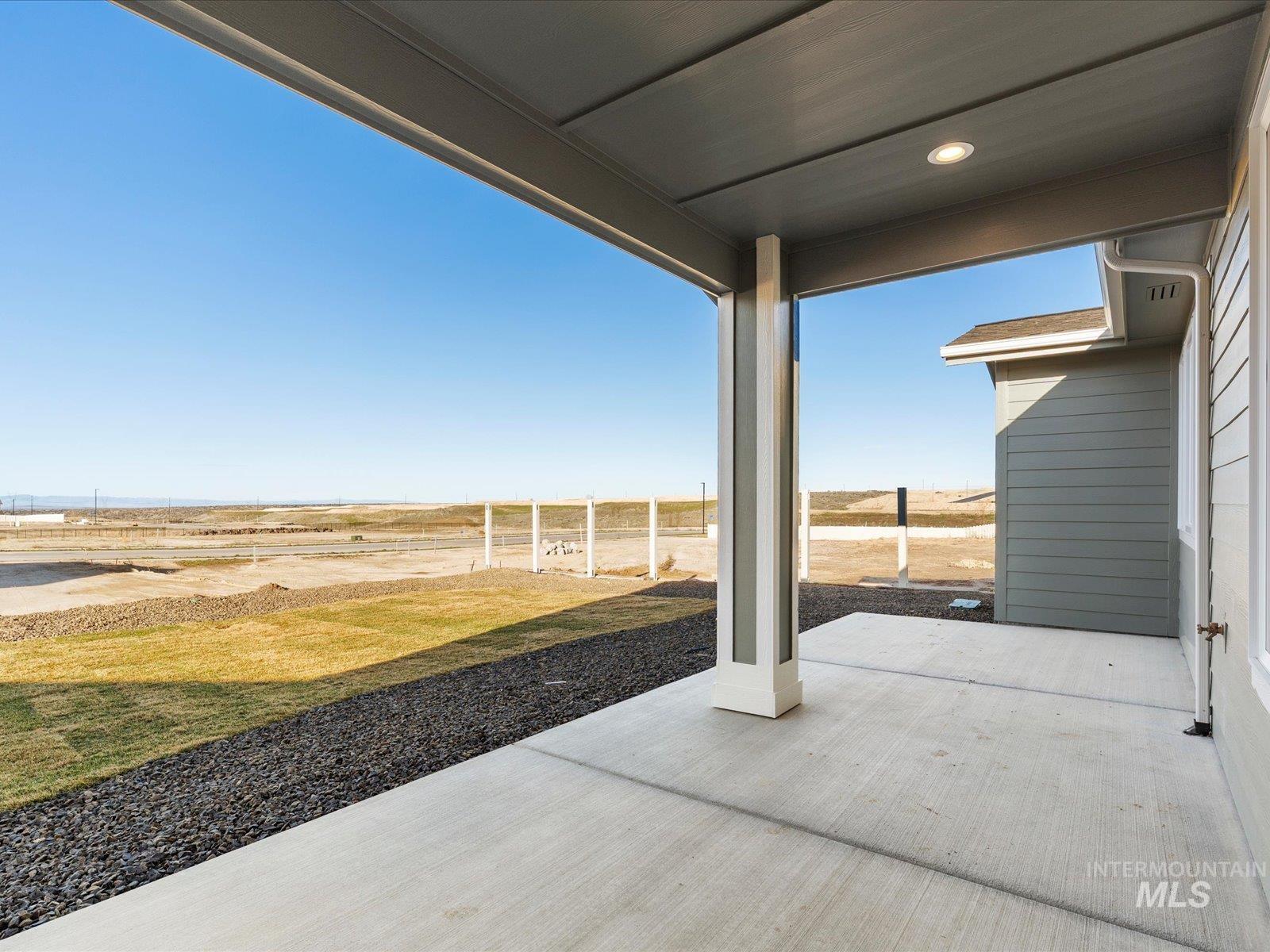375 S Strut Way, Boise, Idaho 83716, 4 Bedrooms, 2.5 Bathrooms, Residential For Sale, Price $649,900,MLS 99001822