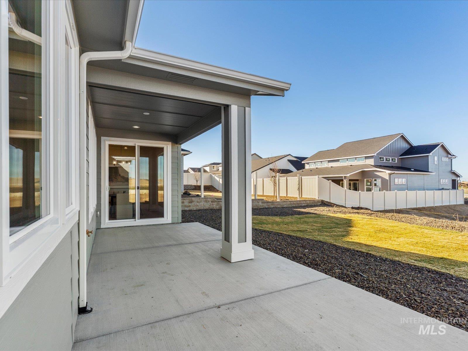 375 S Strut Way, Boise, Idaho 83716, 4 Bedrooms, 2.5 Bathrooms, Residential For Sale, Price $649,900,MLS 99001822