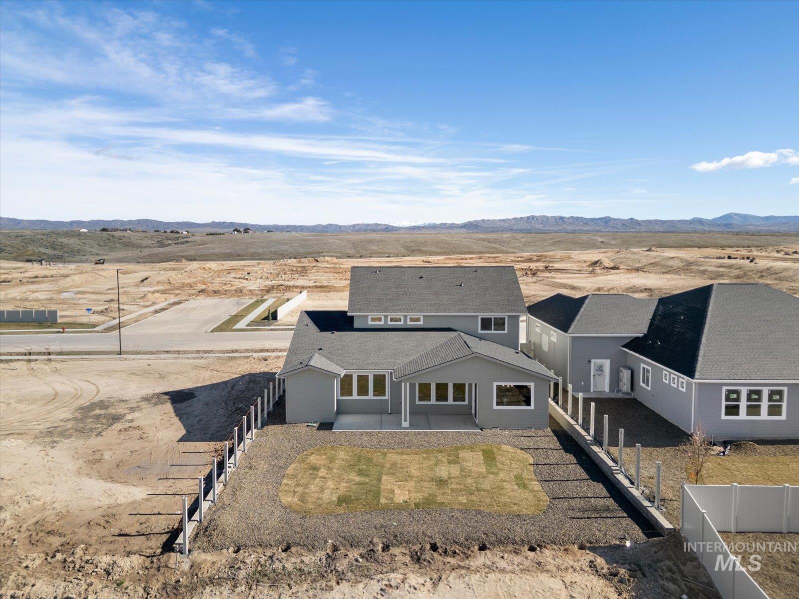 375 S Strut Way, Boise, Idaho 83716, 4 Bedrooms, 2.5 Bathrooms, Residential For Sale, Price $649,900,MLS 99001822