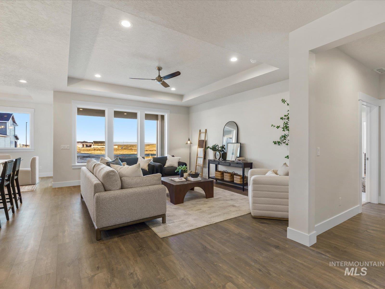 375 S Strut Way, Boise, Idaho 83716, 4 Bedrooms, 2.5 Bathrooms, Residential For Sale, Price $649,900,MLS 99001822