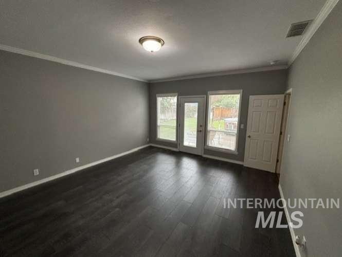 7023 W Everett St, Boise, Idaho 83704, 3 Bedrooms, 2 Bathrooms, Residential For Sale, Price $575,000,MLS 99001824