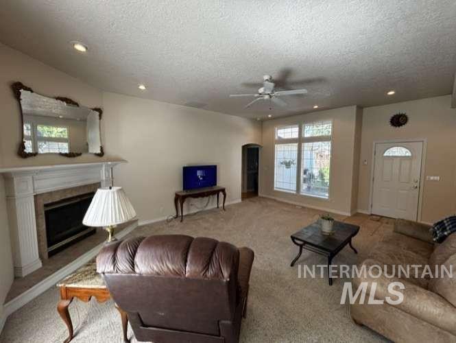 7023 W Everett St, Boise, Idaho 83704, 3 Bedrooms, 2 Bathrooms, Residential For Sale, Price $575,000,MLS 99001824