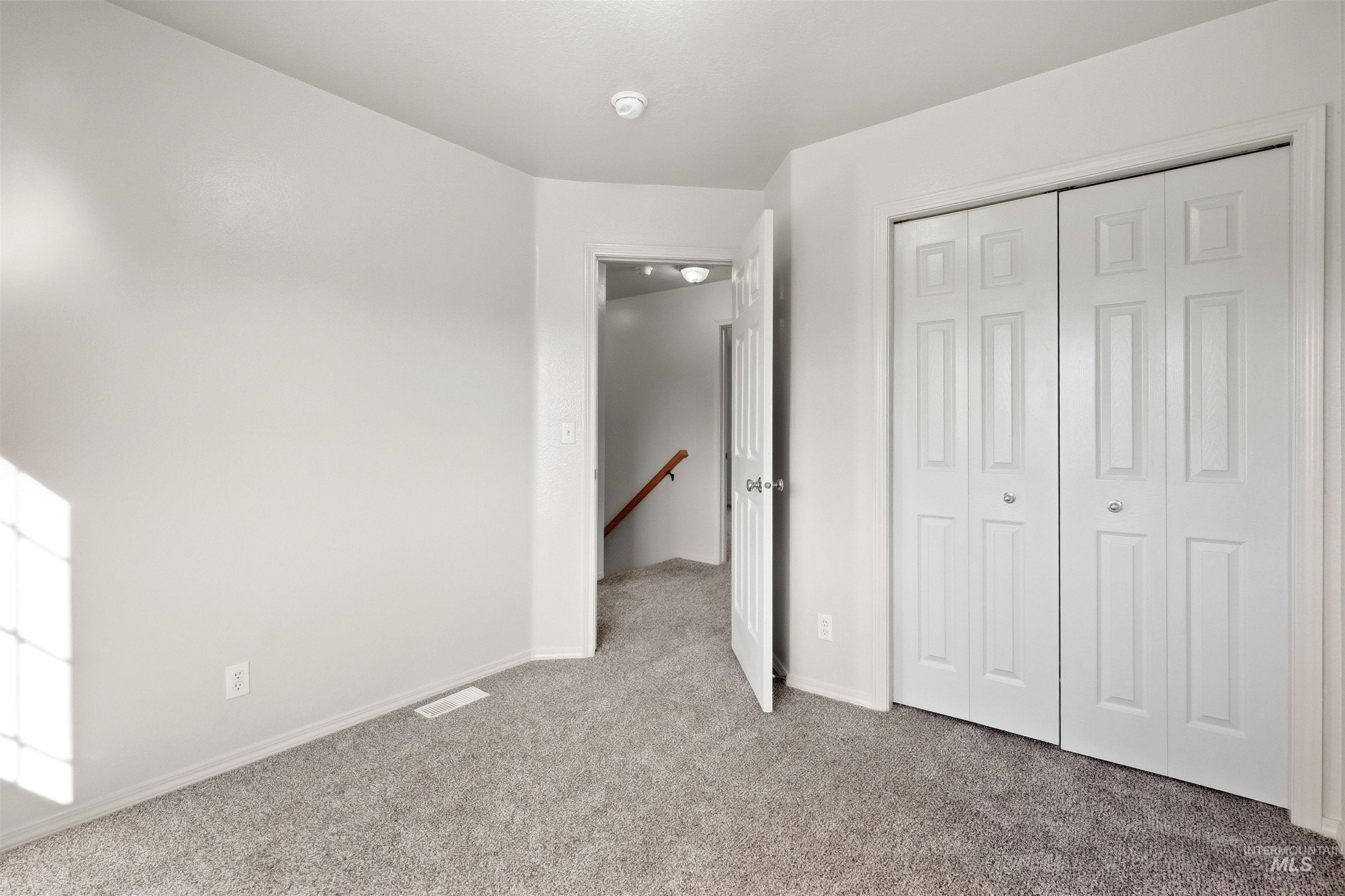 1209 Gold Creek Dr, Caldwell, Idaho 83607, 3 Bedrooms, 2.5 Bathrooms, Residential For Sale, Price $399,950,MLS 99001826