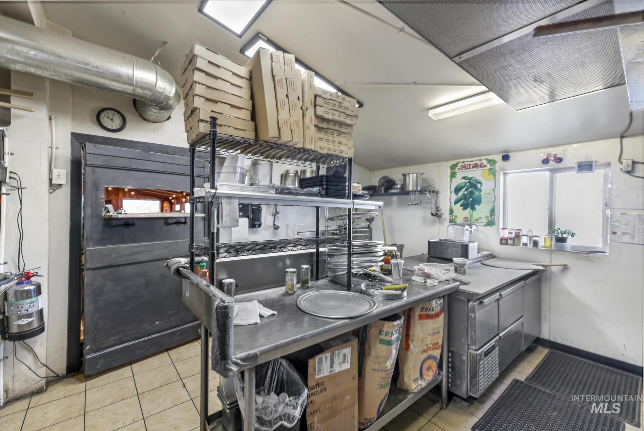 197 US-30, Burley, Idaho 83318, Business/Commercial For Sale, Price $600,000,MLS 99001839