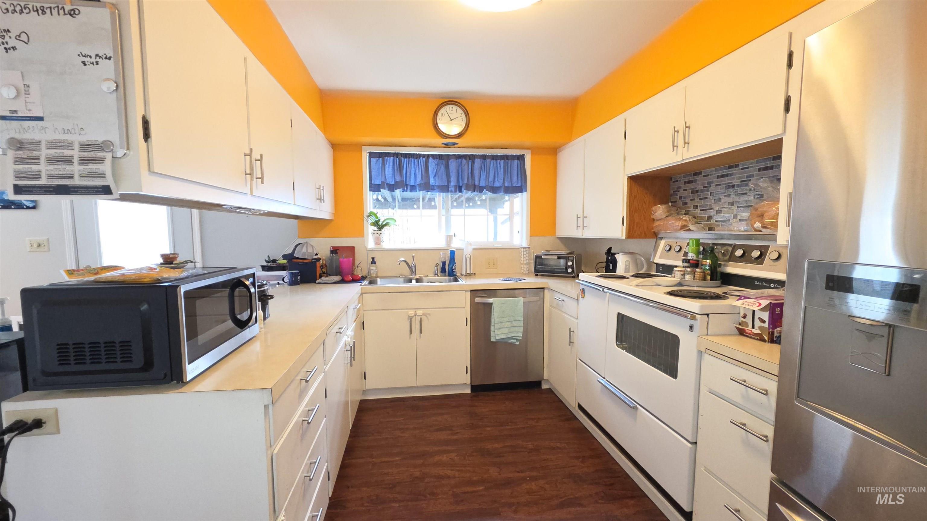1428 14th Ave., Lewiston, Idaho 83501, 4 Bedrooms, 2.5 Bathrooms, Residential For Sale, Price $399,000,MLS 99001849