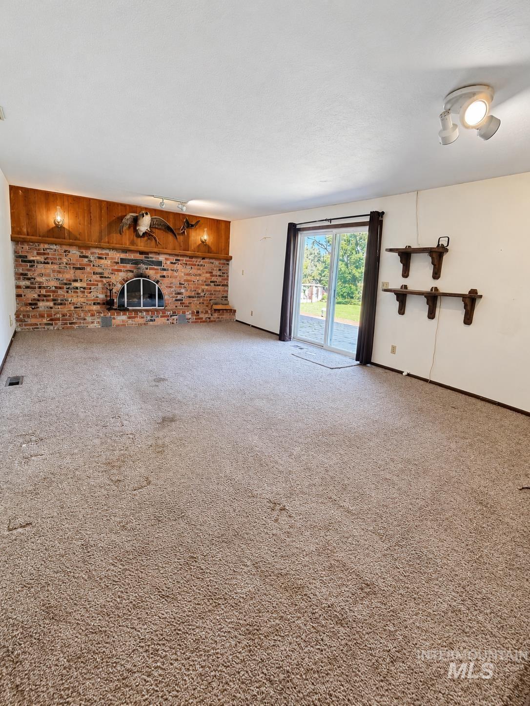 11399 W Columbia RD, Boise, Idaho 83709, 3 Bedrooms, 2 Bathrooms, Residential For Sale, Price $899,900,MLS 99001856