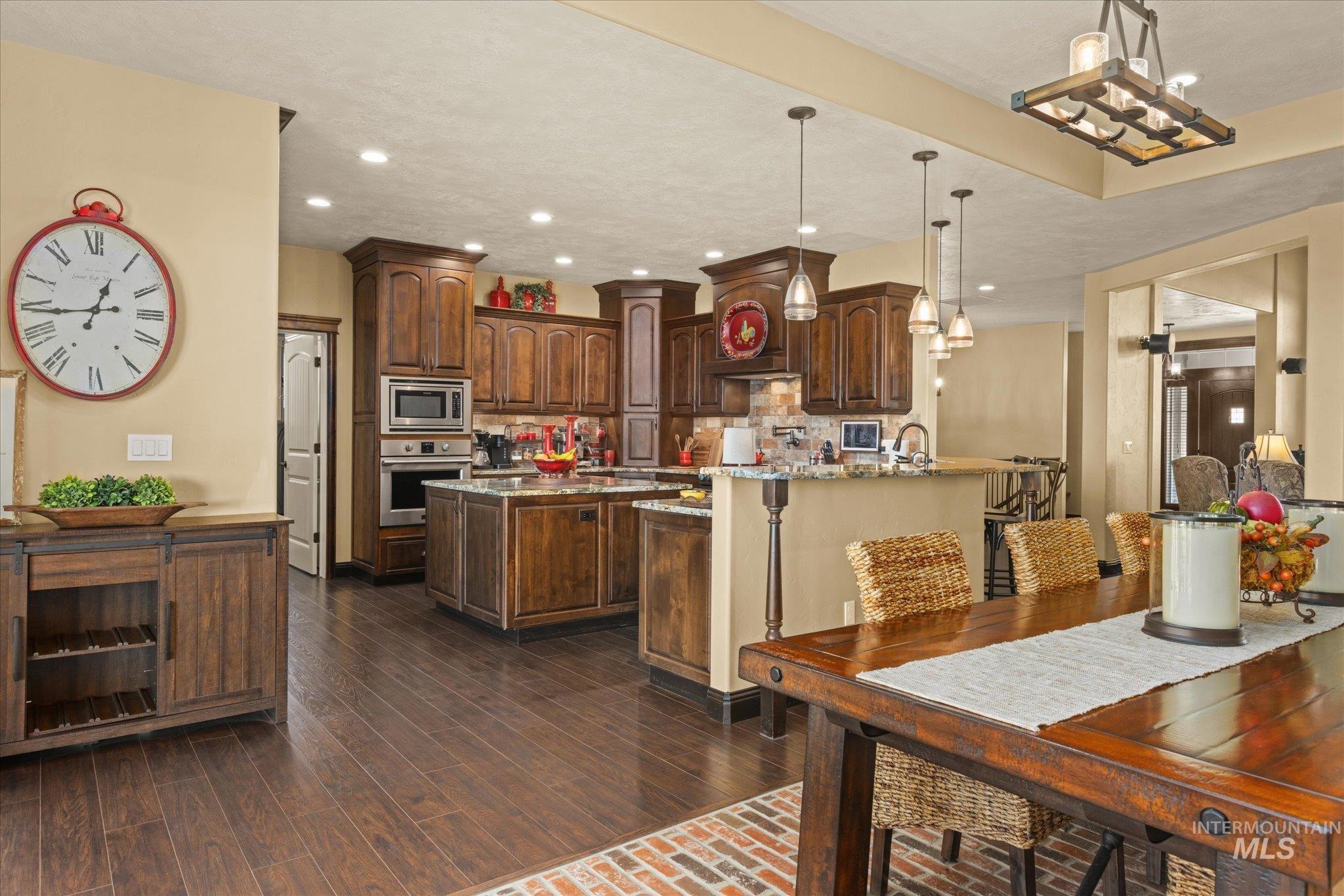 13683 Hockberger Ranch Rd, Caldwell, Idaho 83607, 4 Bedrooms, 3 Bathrooms, Residential For Sale, Price $1,700,000,MLS 99001860
