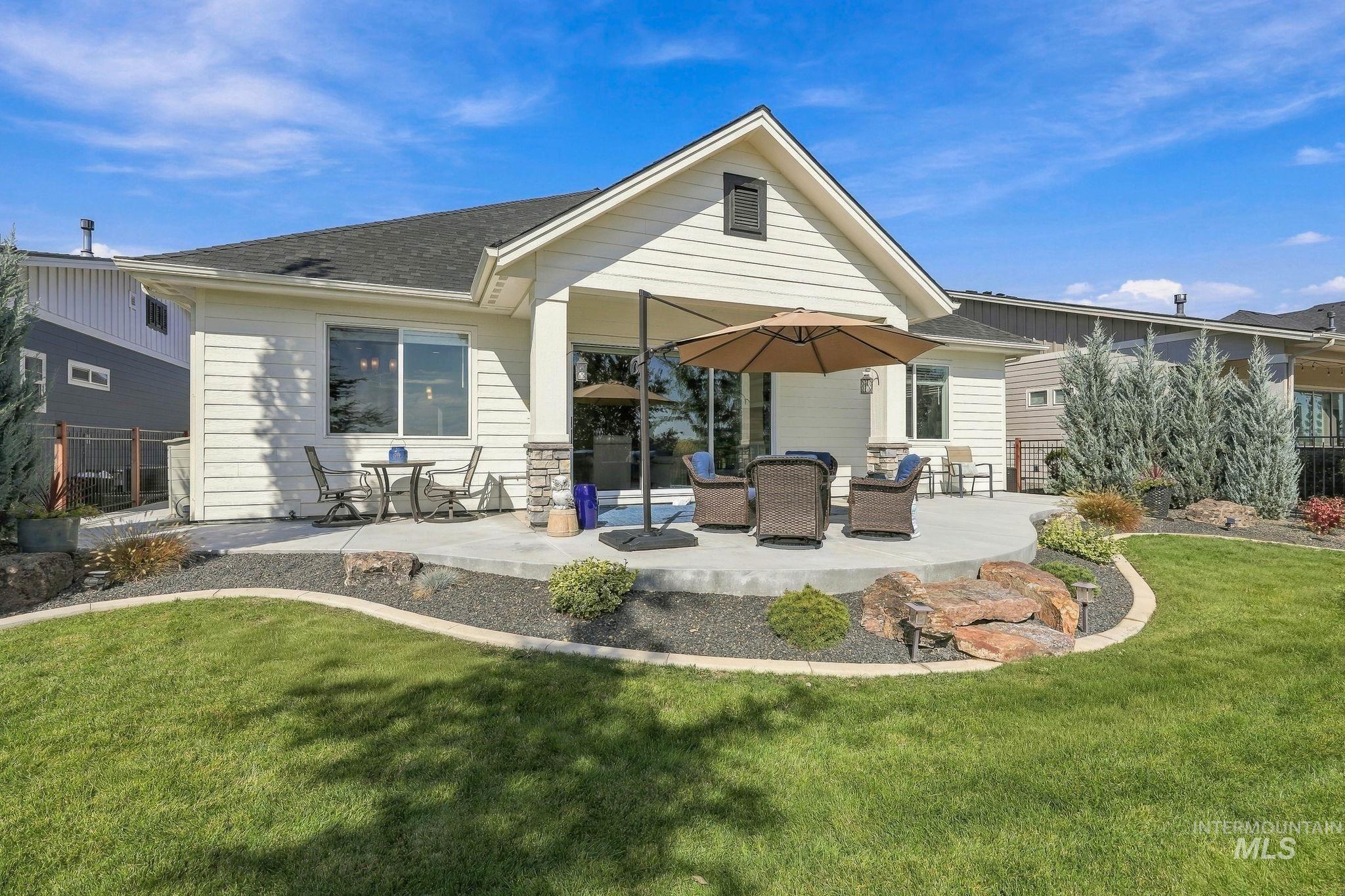 7829 W Corinthia St., Eagle, Idaho 83616, 3 Bedrooms, 2.5 Bathrooms, Residential For Sale, Price $728,000,MLS 99001867