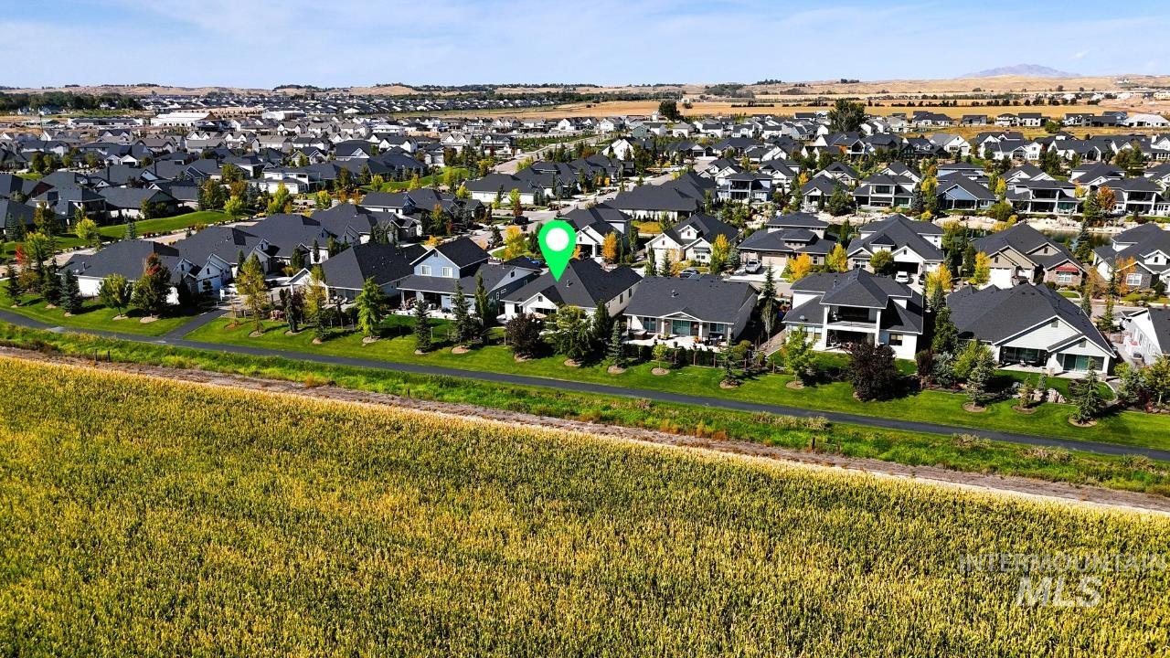 7829 W Corinthia St., Eagle, Idaho 83616, 3 Bedrooms, 2.5 Bathrooms, Residential For Sale, Price $728,000,MLS 99001867