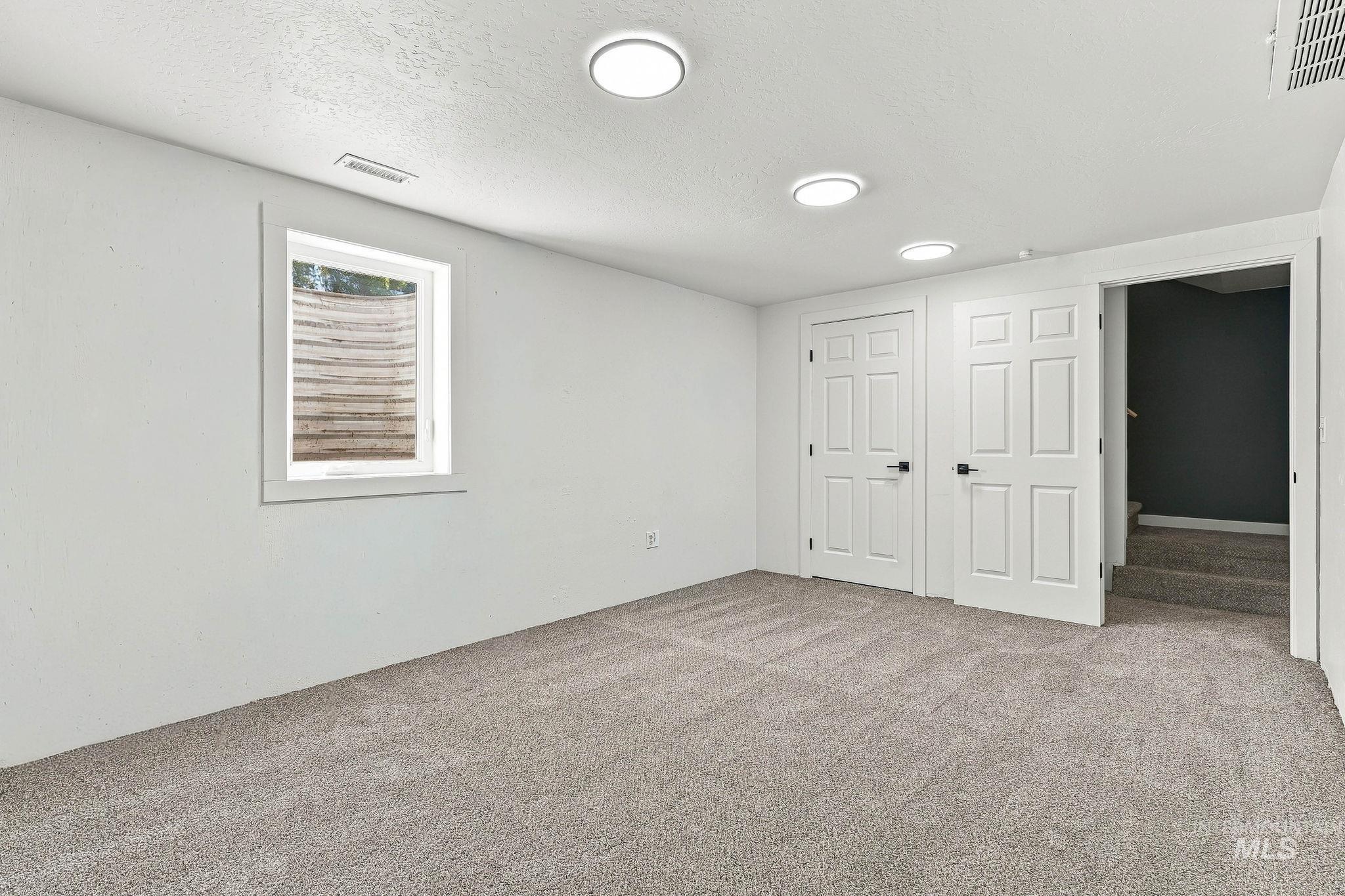 1919 S Penninger Dr, Boise, Idaho 83709, 4 Bedrooms, 2 Bathrooms, Residential For Sale, Price $530,000,MLS 99001876