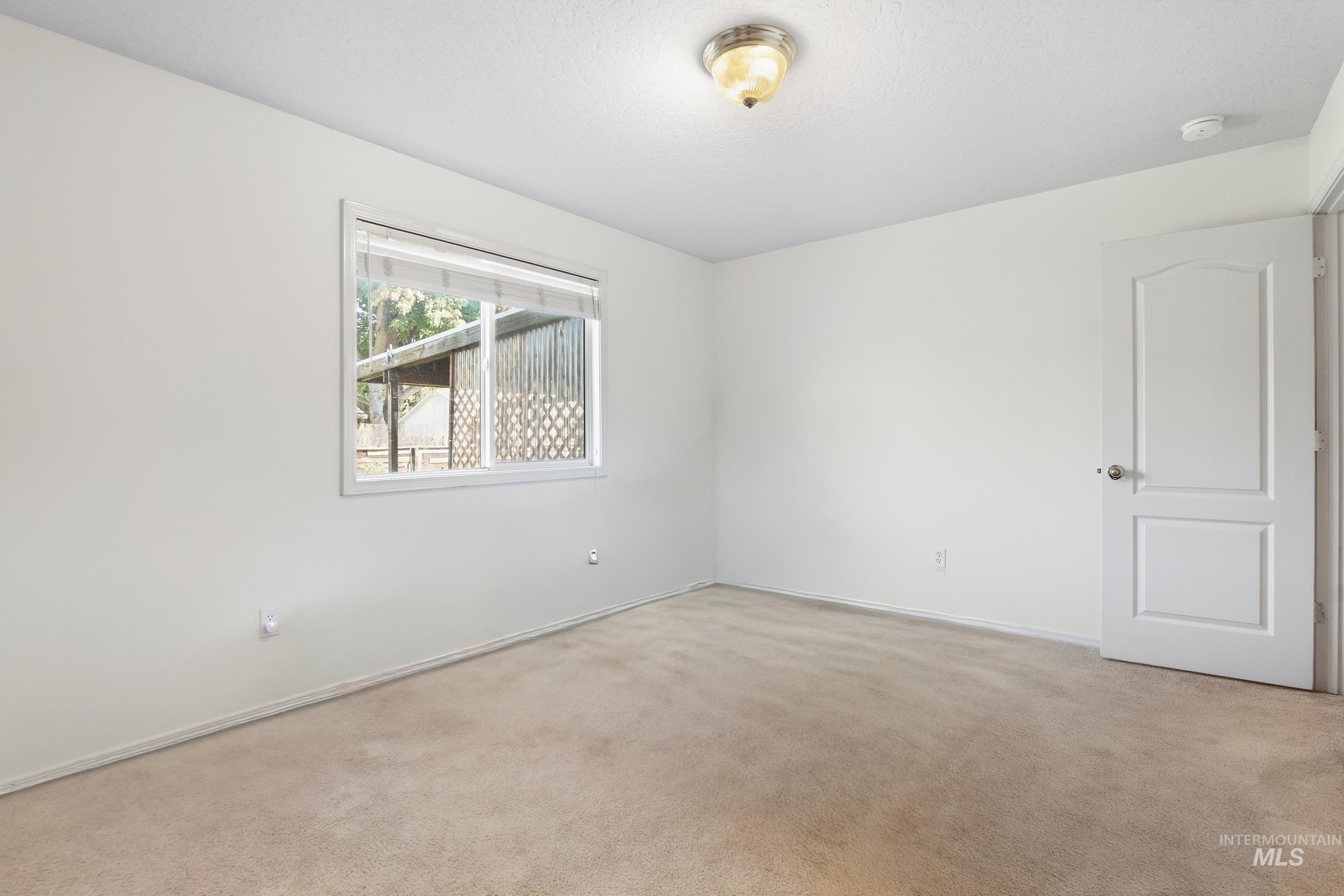 2314 W Sweetbay Ave, Nampa, Idaho 83651, 3 Bedrooms, 2 Bathrooms, Residential For Sale, Price $319,900,MLS 99001878