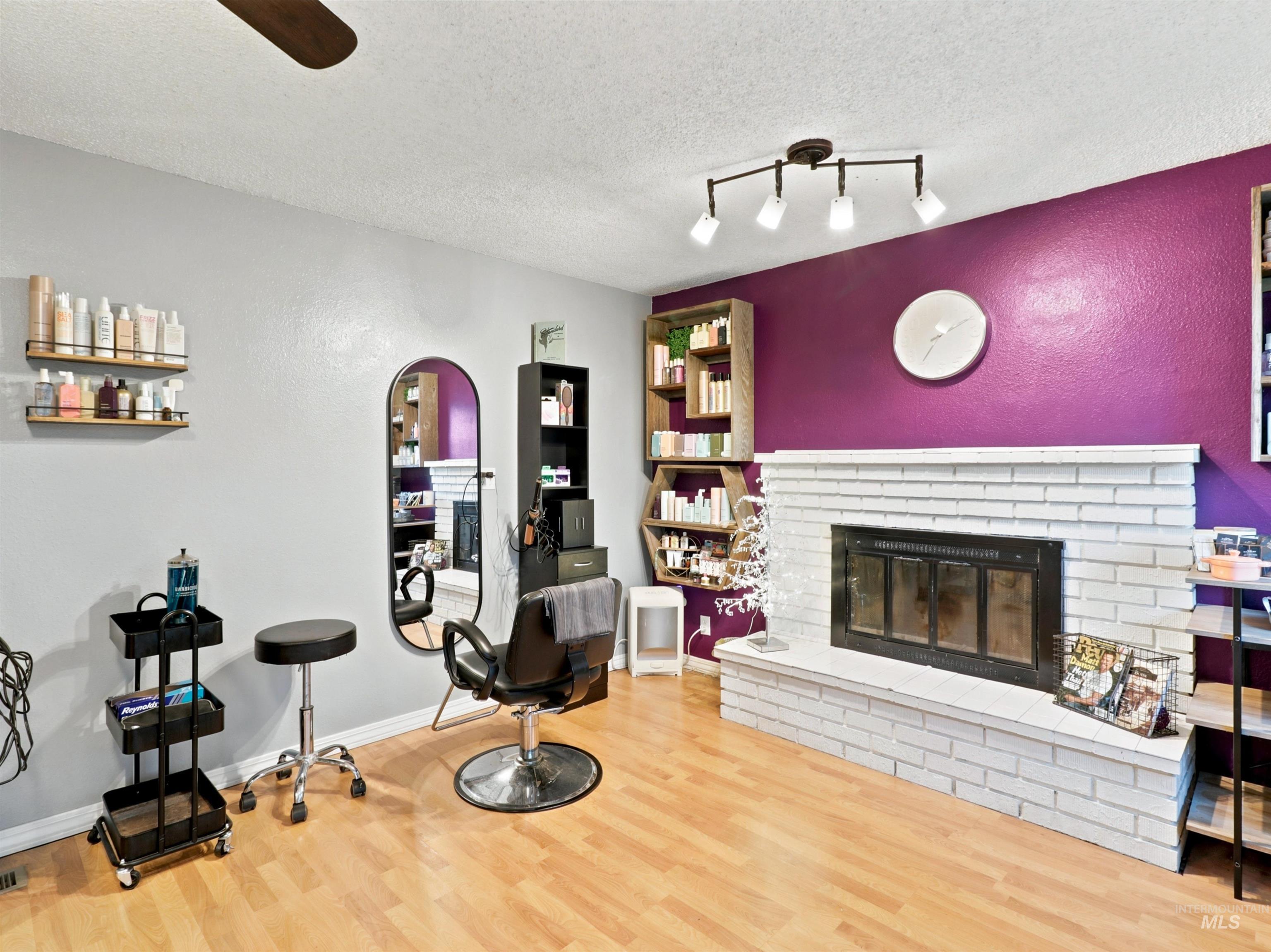 3425 N Buckboard Way, Boise, Idaho 83713, 3 Bedrooms, 2 Bathrooms, Residential For Sale, Price $442,500,MLS 99001880