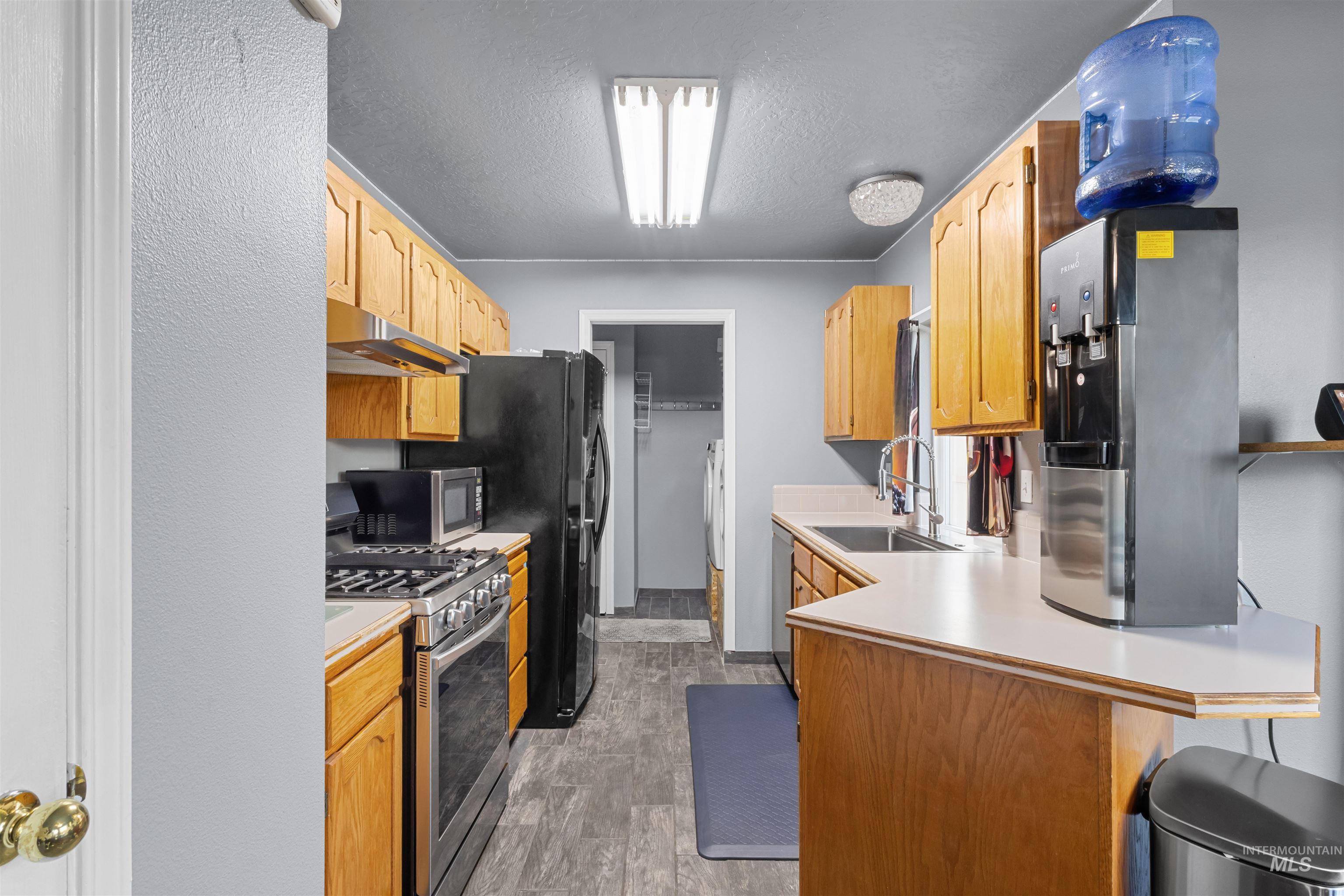 2096 NW 9th Place, Meridian, Idaho 83646, 3 Bedrooms, 2 Bathrooms, Residential For Sale, Price $399,000,MLS 99001883