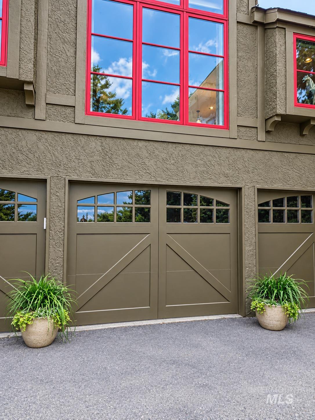388 W Knob Hill Ct, Eagle, Idaho 83616, 5 Bedrooms, 4.5 Bathrooms, Residential For Sale, Price $2,500,000,MLS 99001885