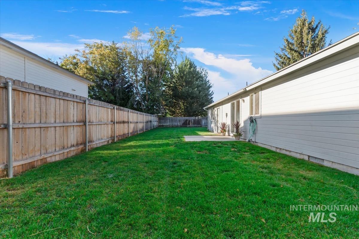 6244 N Alder Point Ave., Boise, Idaho 83714, 3 Bedrooms, 2 Bathrooms, Residential For Sale, Price $469,950,MLS 99001886