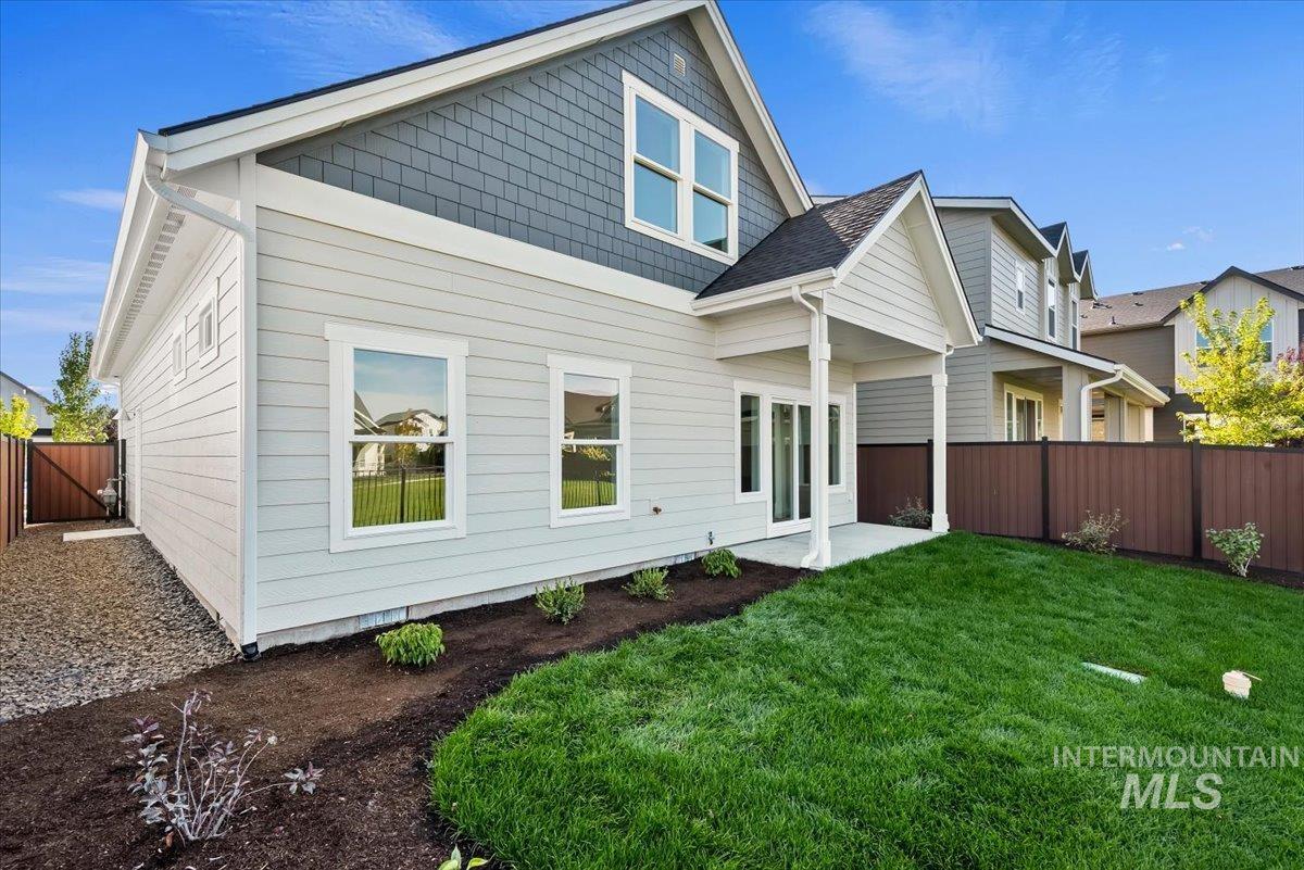 3878 W Spring House Ln, Eagle, Idaho 83616, 3 Bedrooms, 2.5 Bathrooms, Residential For Sale, Price $599,900,MLS 99001887