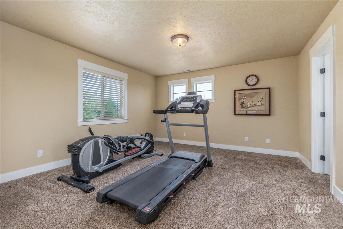 12621 S Carriage Hill Way, Nampa, Idaho 83686, 4 Bedrooms, 3.5 Bathrooms, Residential For Sale, Price $629,000,MLS 99001893