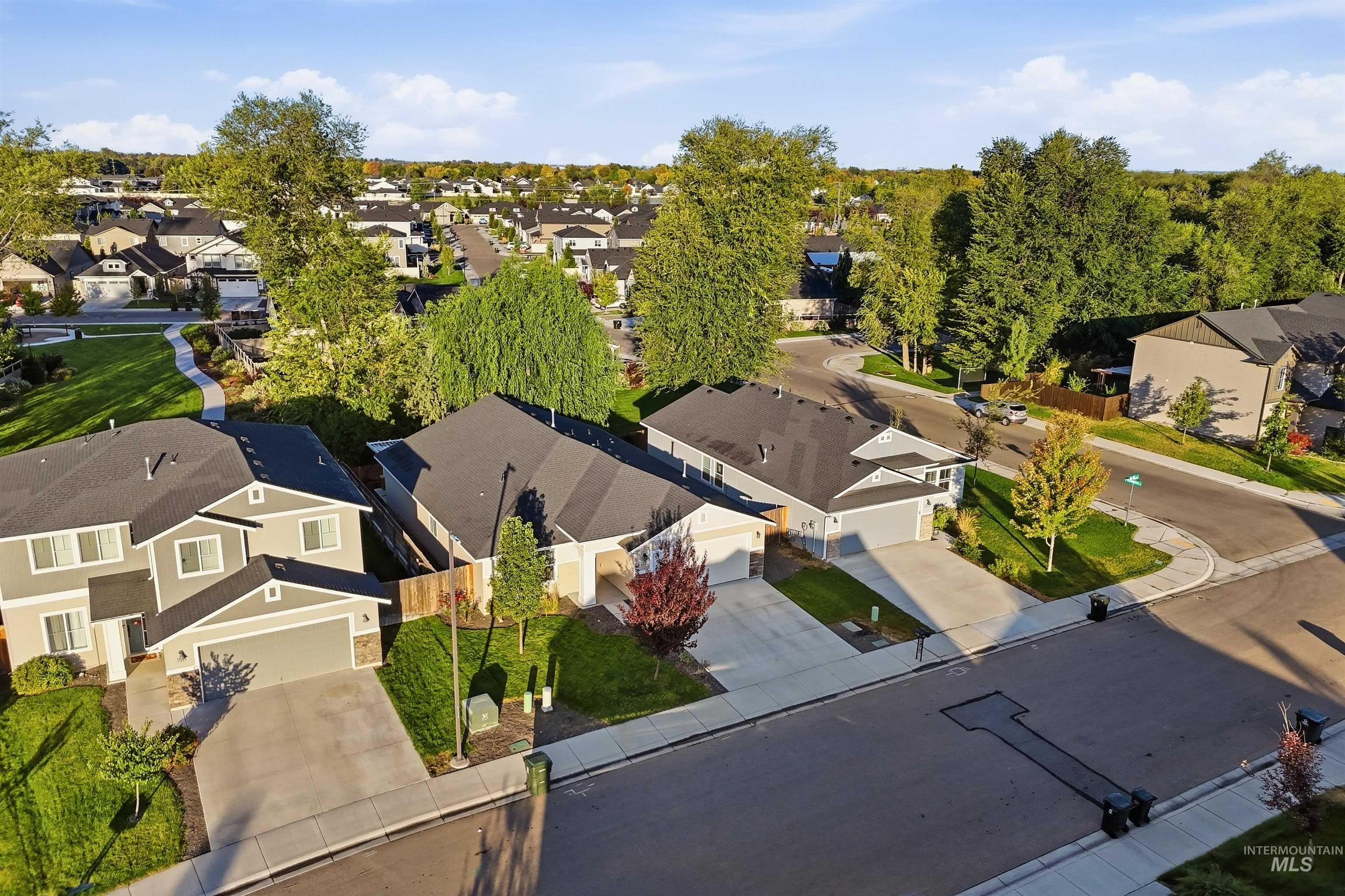 3423 NW 12th Ave, Meridian, Idaho 83646, 3 Bedrooms, 2 Bathrooms, Residential For Sale, Price $439,500,MLS 99001894