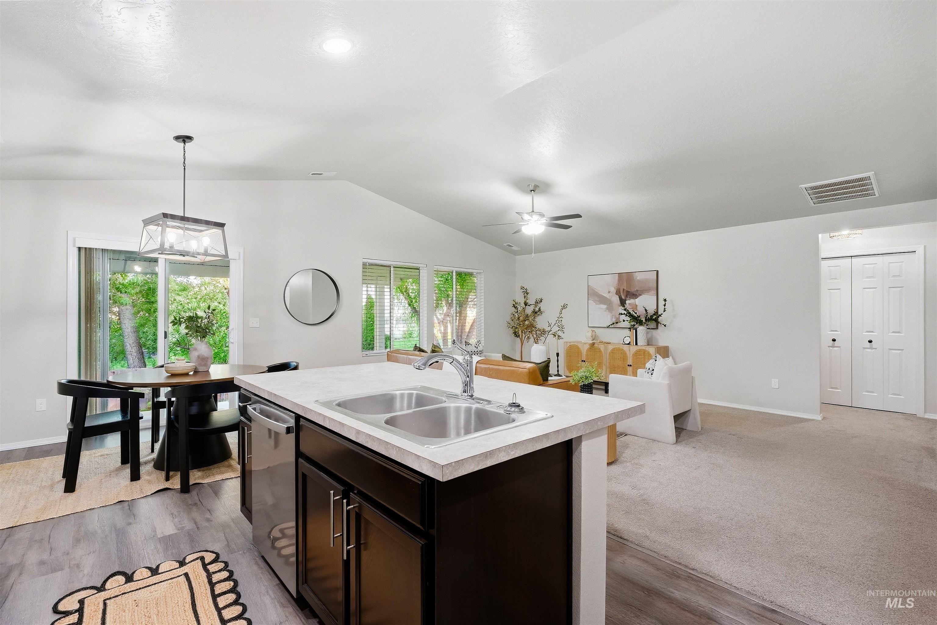 3423 NW 12th Ave, Meridian, Idaho 83646, 3 Bedrooms, 2 Bathrooms, Residential For Sale, Price $439,500,MLS 99001894