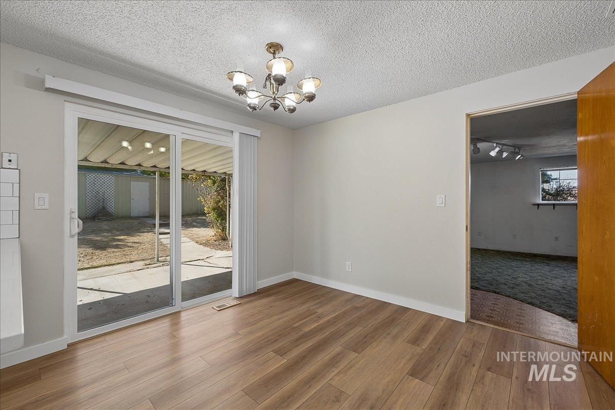 2530 S Cloverdale Rd, Boise, Idaho 83709, 3 Bedrooms, 1 Bathroom, Residential For Sale, Price $525,000,MLS 99001895