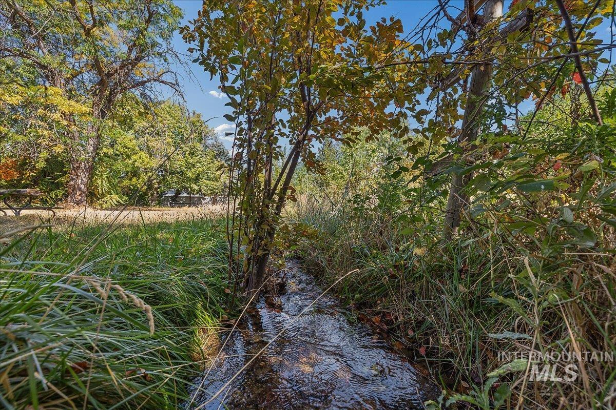 2530 S Cloverdale Rd, Boise, Idaho 83709, 3 Bedrooms, 1 Bathroom, Residential For Sale, Price $525,000,MLS 99001895