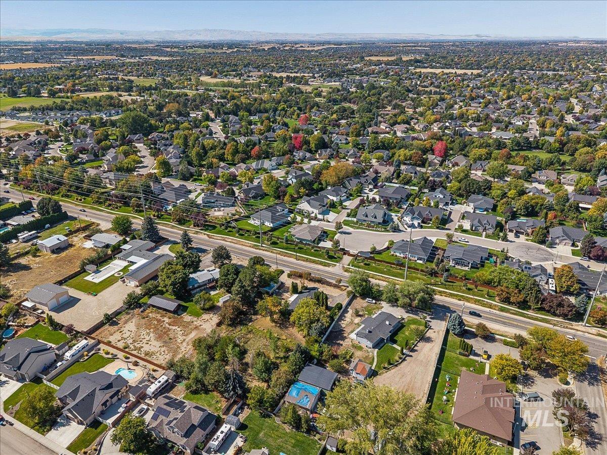 2530 S Cloverdale Rd, Boise, Idaho 83709, 3 Bedrooms, 1 Bathroom, Residential For Sale, Price $525,000,MLS 99001895