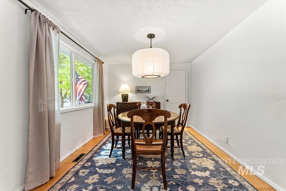 1912 W Dora St, Boise, Idaho 83702, 2 Bedrooms, 1 Bathroom, Residential For Sale, Price $579,999,MLS 99001897