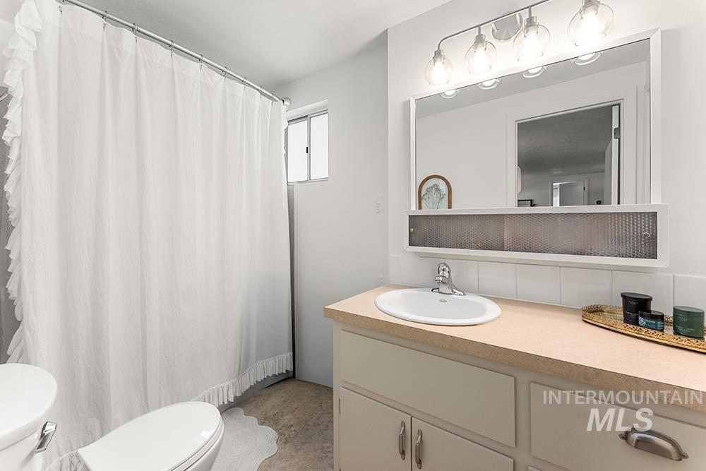 1912 W Dora St, Boise, Idaho 83702, 2 Bedrooms, 1 Bathroom, Residential For Sale, Price $579,999,MLS 99001897