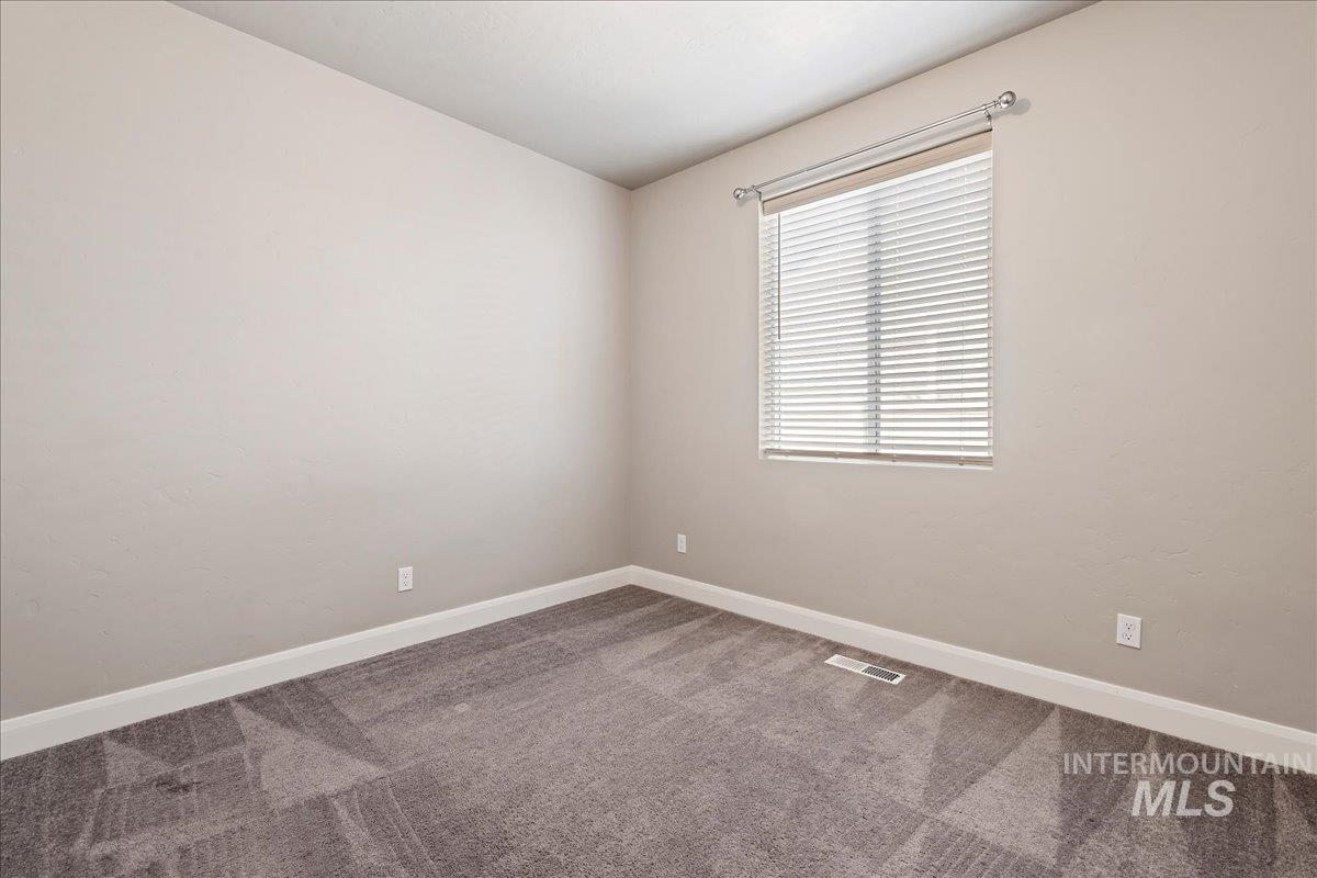 5705 W Daphne Dr, Meridian, Idaho 83646, 3 Bedrooms, 2 Bathrooms, Residential For Sale, Price $514,900,MLS 99001898