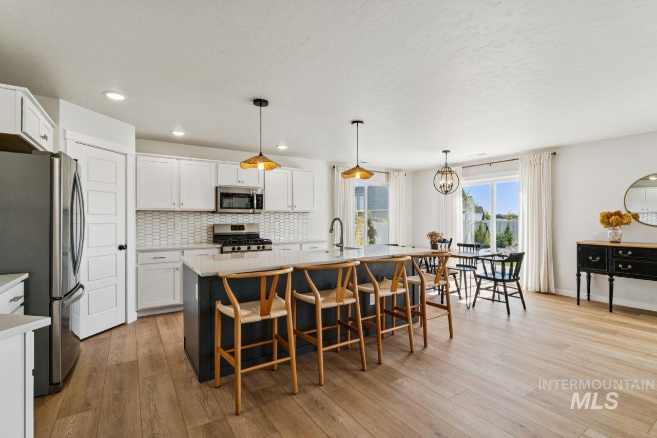 3539 W Zarea Dr, Meridian, Idaho 83642, 4 Bedrooms, 3 Bathrooms, Residential For Sale, Price $719,000,MLS 99001899
