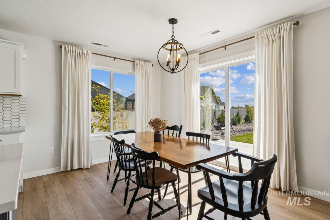 3539 W Zarea Dr, Meridian, Idaho 83642, 4 Bedrooms, 3 Bathrooms, Residential For Sale, Price $719,000,MLS 99001899
