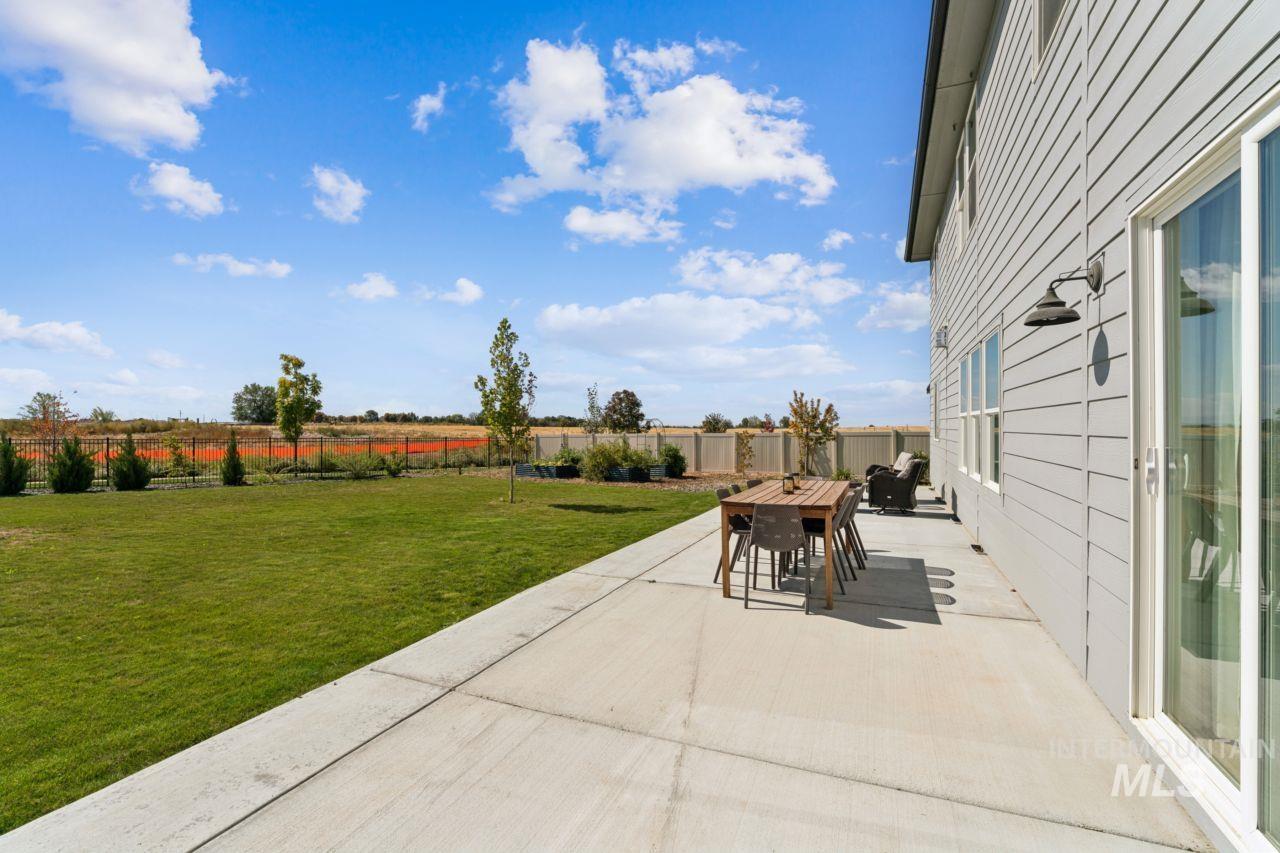 3539 W Zarea Dr, Meridian, Idaho 83642, 4 Bedrooms, 3 Bathrooms, Residential For Sale, Price $719,000,MLS 99001899