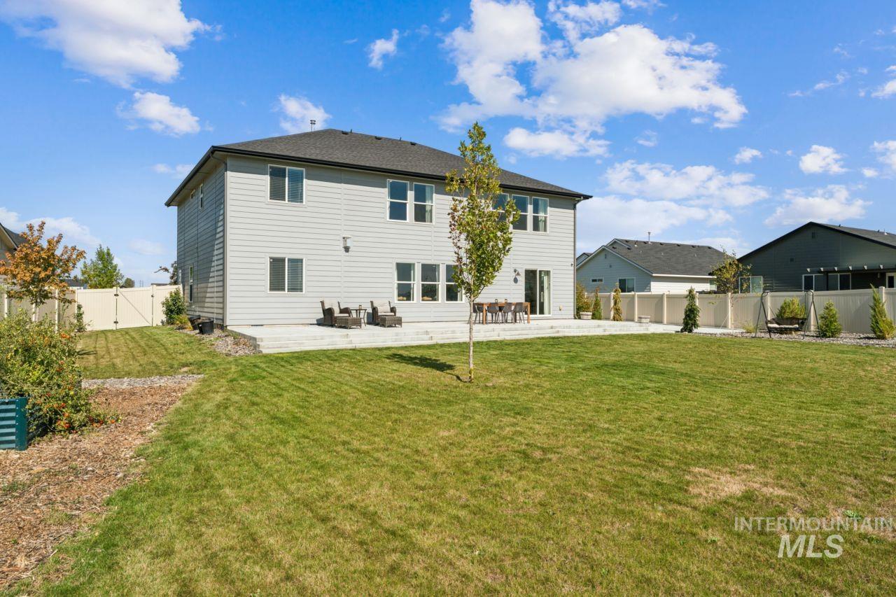 3539 W Zarea Dr, Meridian, Idaho 83642, 4 Bedrooms, 3 Bathrooms, Residential For Sale, Price $719,000,MLS 99001899