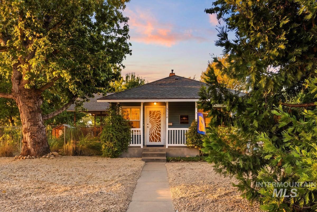 3516 N North Street, Boise, Idaho 83703, 3 Bedrooms, 2 Bathrooms, Residential For Sale, Price $484,900,MLS 99001900