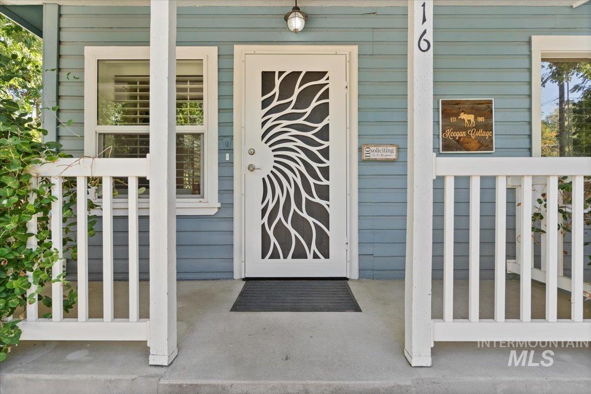 3516 N North Street, Boise, Idaho 83703, 3 Bedrooms, 2 Bathrooms, Residential For Sale, Price $484,900,MLS 99001900