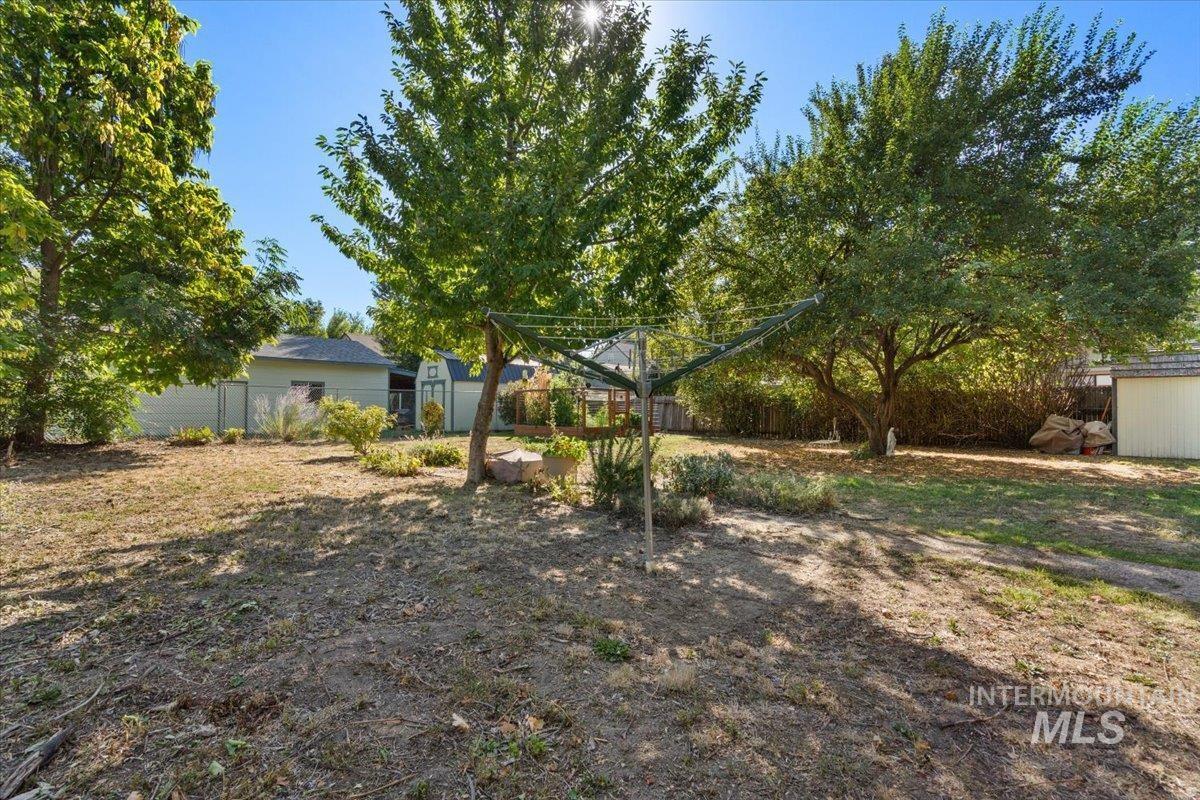3516 N North Street, Boise, Idaho 83703, 3 Bedrooms, 2 Bathrooms, Residential For Sale, Price $484,900,MLS 99001900