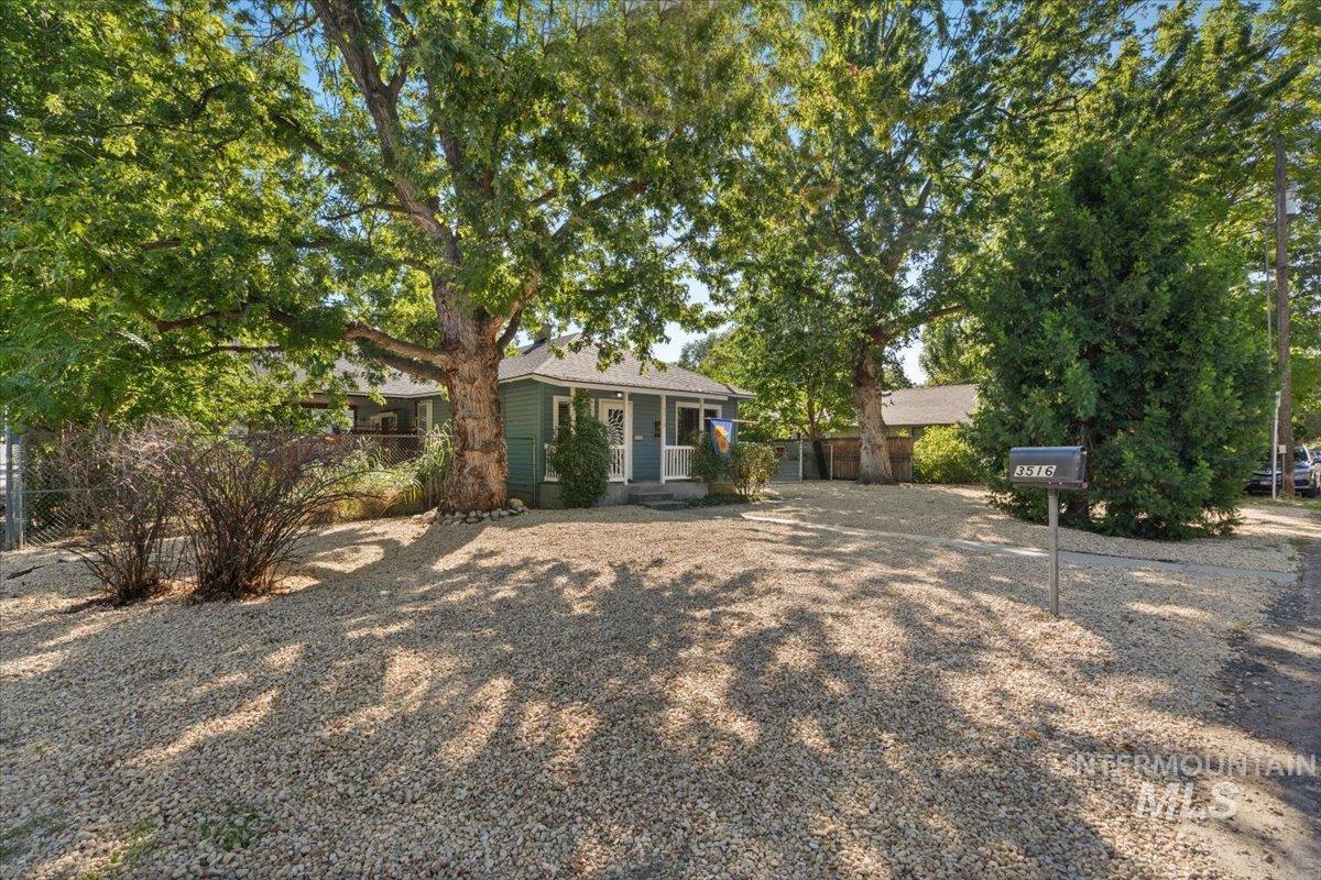 3516 N North Street, Boise, Idaho 83703, 3 Bedrooms, 2 Bathrooms, Residential For Sale, Price $484,900,MLS 99001900