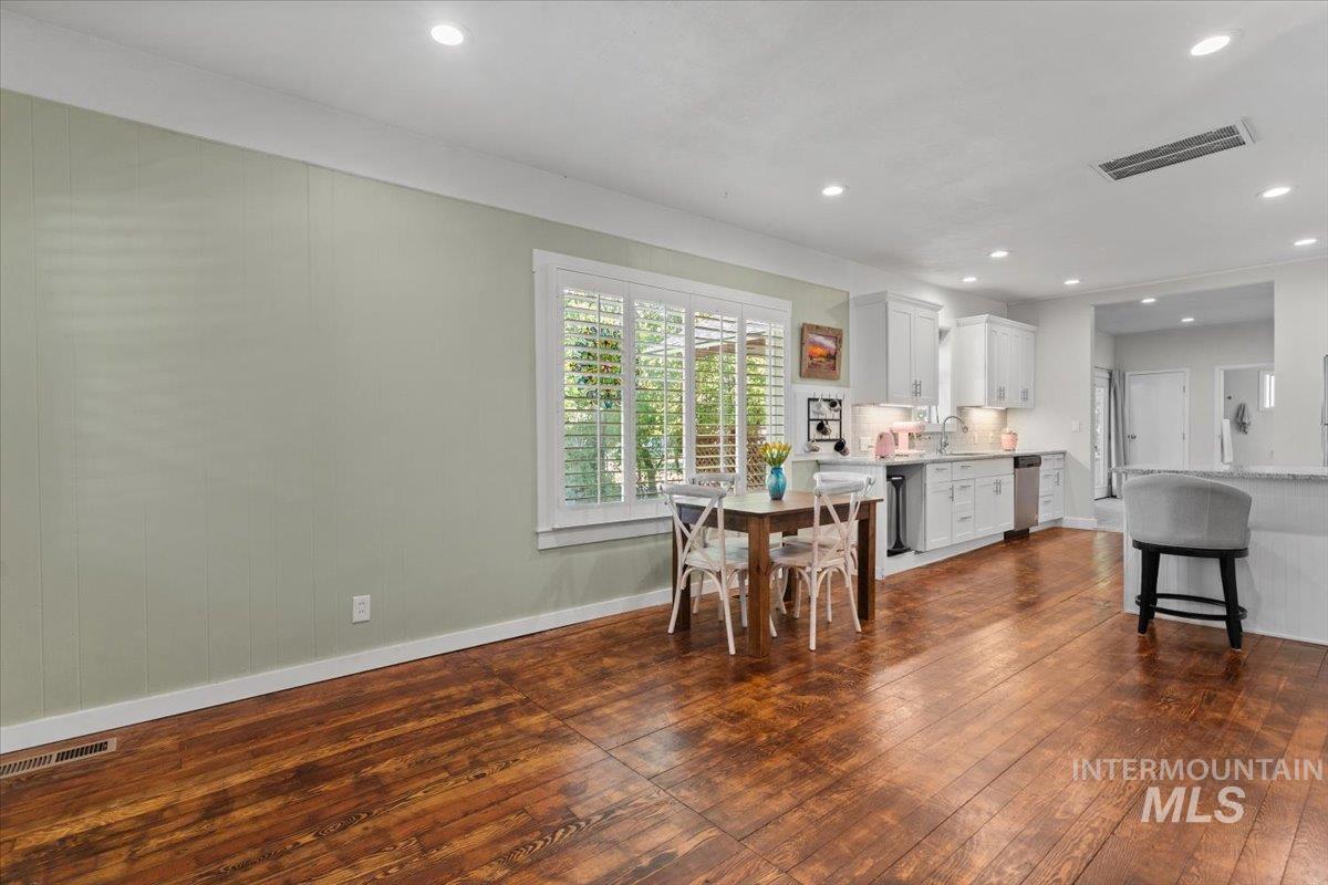 3516 N North Street, Boise, Idaho 83703, 3 Bedrooms, 2 Bathrooms, Residential For Sale, Price $484,900,MLS 99001900
