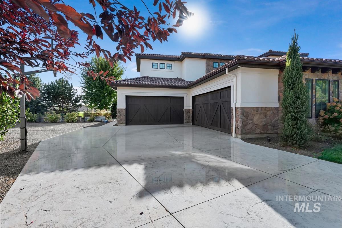 1657 N Iron Bello Pl, Eagle, Idaho 83616, 5 Bedrooms, 4.5 Bathrooms, Residential For Sale, Price $1,349,900,MLS 99001907