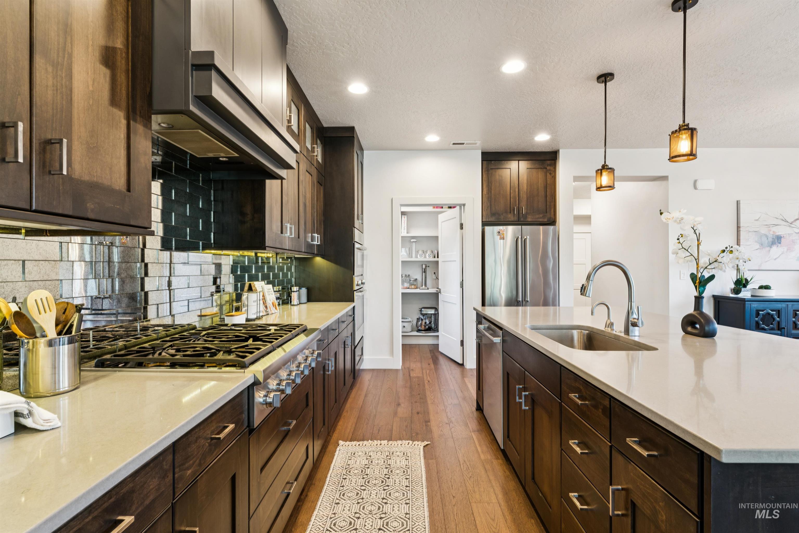 4341 E Rivernest Dr, Boise, Idaho 83716, 3 Bedrooms, 2.5 Bathrooms, Residential For Sale, Price $899,000,MLS 99001911