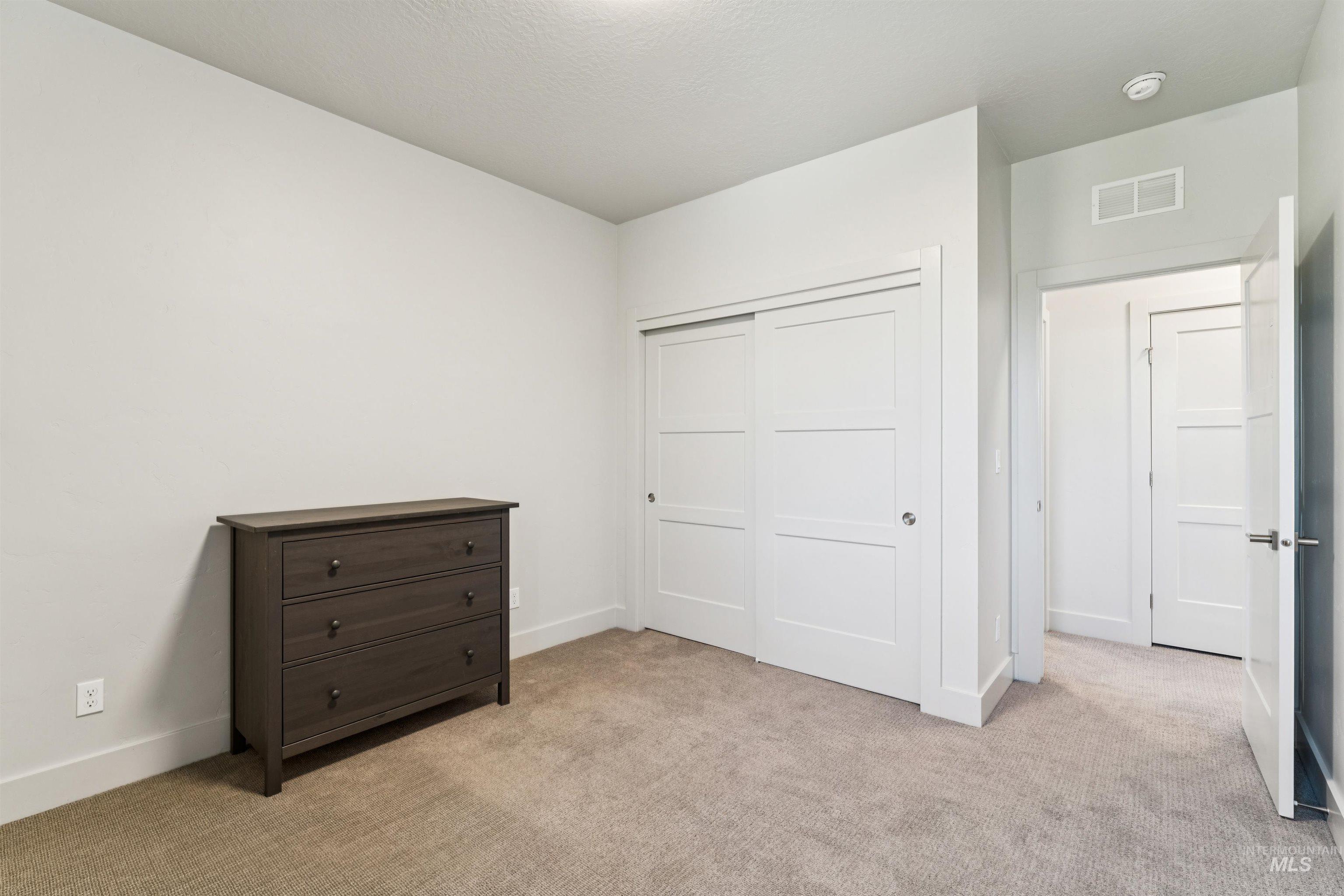 4341 E Rivernest Dr, Boise, Idaho 83716, 3 Bedrooms, 2.5 Bathrooms, Residential For Sale, Price $899,000,MLS 99001911